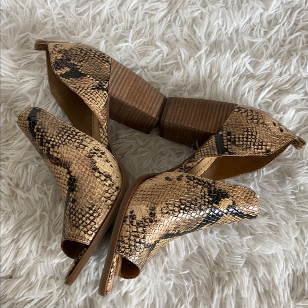 Lucky Brand Junai Sz 7.5 - Picture 4 of 9